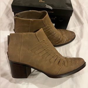 Pierre Dumas booties